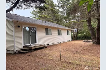 367 S Wynoochee Drive, Ocean Shores, WA 98569 - Photo 31