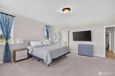 130 W Crescent Harbor Road, Oak Harbor, WA 98277 - Photo 29