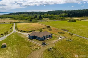 130 W Crescent Harbor Rd, Oak Harbor, WA 98277 - Photo 37