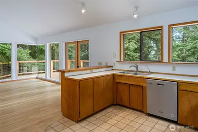 76 Lookout Loop, Orcas Island, WA 98245 - Photo 11