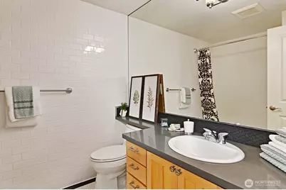 2502 N 50th Street #103, Seattle, WA 98103 - Photo 17