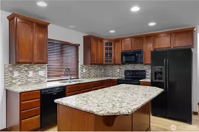 8512 205th Street Ct E, Spanaway, WA 98387 - Photo 3