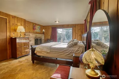 11826 NE Manzanita Lane, Bainbridge Island, WA 98110 - Photo 7