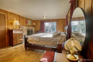 11826 NE Manzanita Ln, Bainbridge Island, WA 98110 - Photo 7