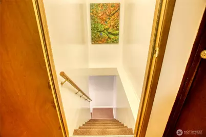 11826 NE Manzanita Lane, Bainbridge Island, WA 98110 - Photo 23