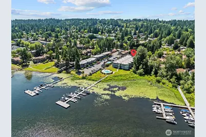 4214 W Lake Sammamish Pkwy NE #102, Redmond, WA 98052 - Photo 3