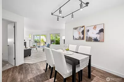 4214 W Lake Sammamish Pkwy NE #102, Redmond, WA 98052 - Photo 9
