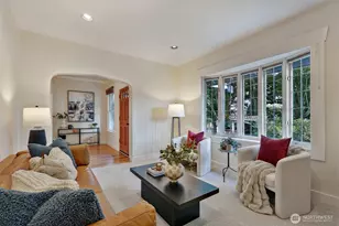 1636 N 54th St, Seattle, WA 98103 - Photo 3