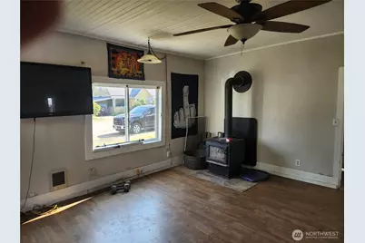 610 Lake Street SE, Ilwaco, WA 98624 - Photo 5