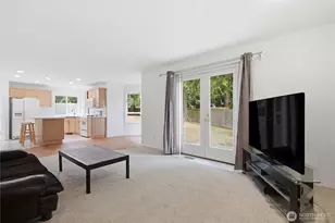 2021 Hoquiam Ave NE, Renton, WA 98059 - Photo 11