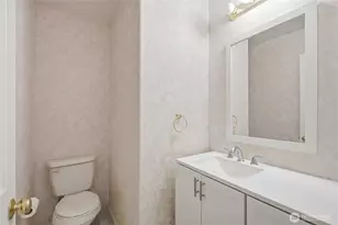 2021 Hoquiam Ave NE, Renton, WA 98059 - Photo 13
