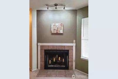 5300 Harbour Pointe Boulevard #303-D, Mukilteo, WA 98275 - Photo 9
