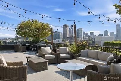 1125 E Olive Street #604, Seattle, WA 98122 - Photo 29