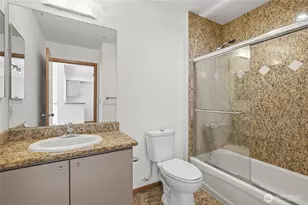 1125 E Olive St, Seattle, WA 98122 - Photo 21