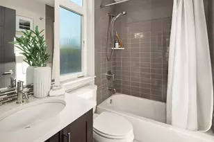 419 N 50th St, Seattle, WA 98103 - Photo 25