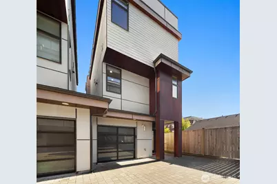 419 N 50th Street #A, Seattle, WA 98103 - Photo 1
