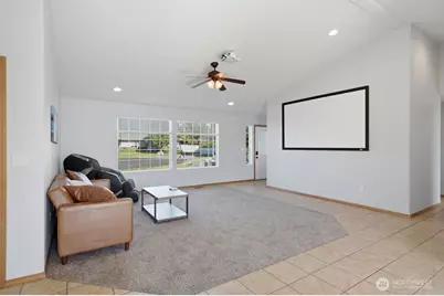 219 E Pinyon Court, Moses Lake, WA 98837 - Photo 9