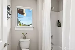872 SE 11th Pl, North Bend, WA 98045 - Photo 17
