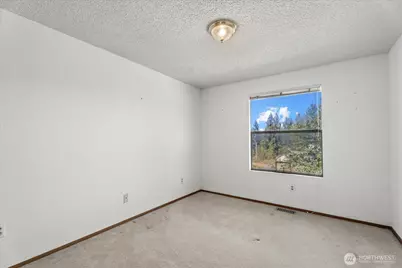 12808 12th Street SE, Lake Stevens, WA 98258 - Photo 9