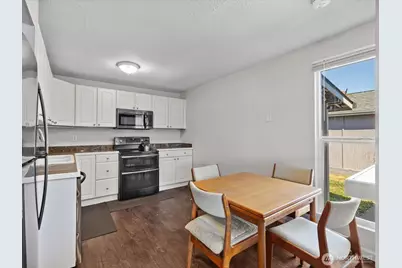8730 13th St NE, Lake Stevens, WA 98258 - Photo 13