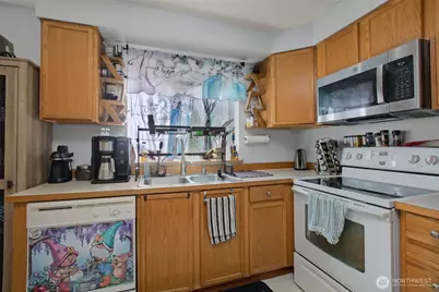 8833 1st Street NE #J204, Lake Stevens, WA 98258 - Photo 13