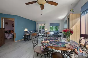 8833 1st St NE, Lake Stevens, WA 98258 - Photo 9