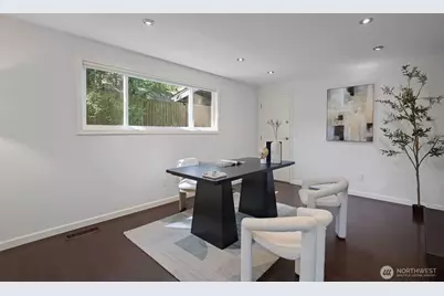 15611 SE 24th Street, Bellevue, WA 98008 - Photo 15