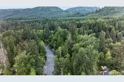 22502 N River Drive, Granite Falls, WA 98252 - Photo 37