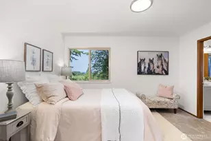10109 NE Knight Rd, Bainbridge Island, WA 98110 - Photo 19