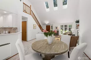 10109 NE Knight Rd, Bainbridge Island, WA 98110 - Photo 13