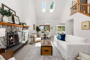 10109 NE Knight Rd, Bainbridge Island, WA 98110 - Photo 7