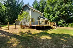 10109 NE Knight Rd, Bainbridge Island, WA 98110 - Photo 31