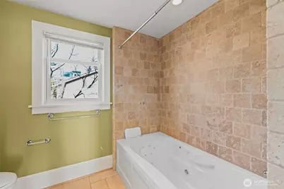 604 W Kinnear Place, Seattle, WA 98119 - Photo 25
