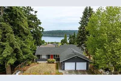 5055 Honeymoon Bay Road, Freeland, WA 98249 - Photo 1