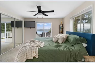 5055 Honeymoon Bay Road, Freeland, WA 98249 - Photo 15