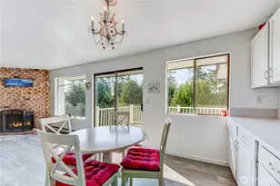 130 E North Camano Dr, Camano Island, WA 98282 - Photo 9