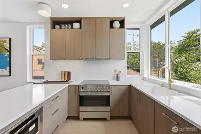 2019 Minor Avenue E, Seattle, WA 98102 - Photo 15