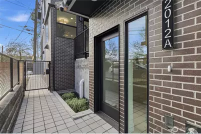 2012 Fairview Avenue E #A, Seattle, WA 98102 - Photo 3