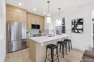 2012 Fairview Ave E, Seattle, WA 98102 - Photo 5