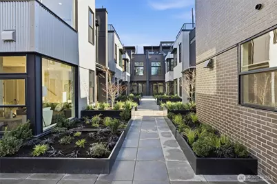 2012 Fairview Avenue E #B, Seattle, WA 98102 - Photo 3