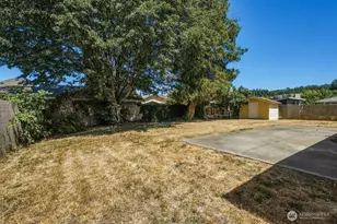 1225 21st St SE, Auburn, WA 98002 - Photo 3