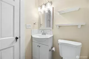 1409 Silver St, Sumner, WA 98390 - Photo 15