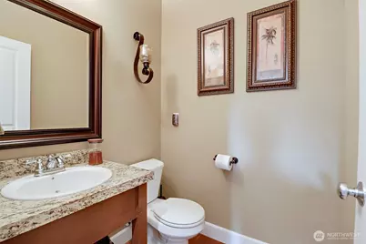 12129 178th Avenue E, Bonney Lake, WA 98391 - Photo 17