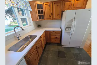 232 E Libby Road W, Shelton, WA 98584 - Photo 9