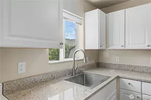 860 S Nancy Ave, East Wenatchee, WA 98802 - Photo 7