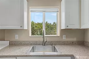 860 S Nancy Ave, East Wenatchee, WA 98802 - Photo 5
