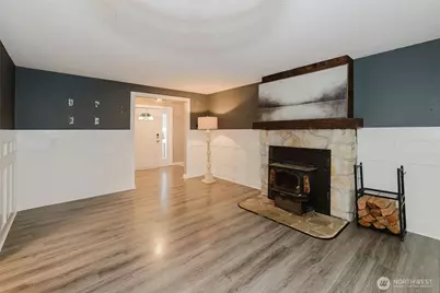 7629 Oak Park Drive NW, Bremerton, WA 98311 - Photo 5