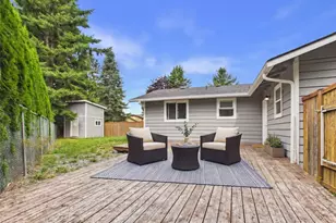 732 Natalie Pl, Enumclaw, WA 98022 - Photo 15