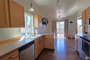 128 Berggren Rd N, Eatonville, WA 98328 - Photo 7