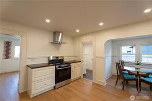1024 H St, Centralia, WA 98531 - Photo 7